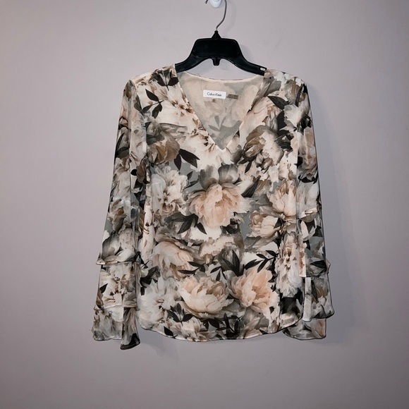 Light pink, grey and black floral flowy long sleeve Calvin Klein Blouse Small - Picture 1 of 6